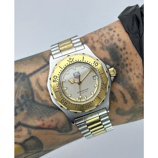 35mm • 1990s Vintage TAG Heuer 3000 Professional 200M Quartz